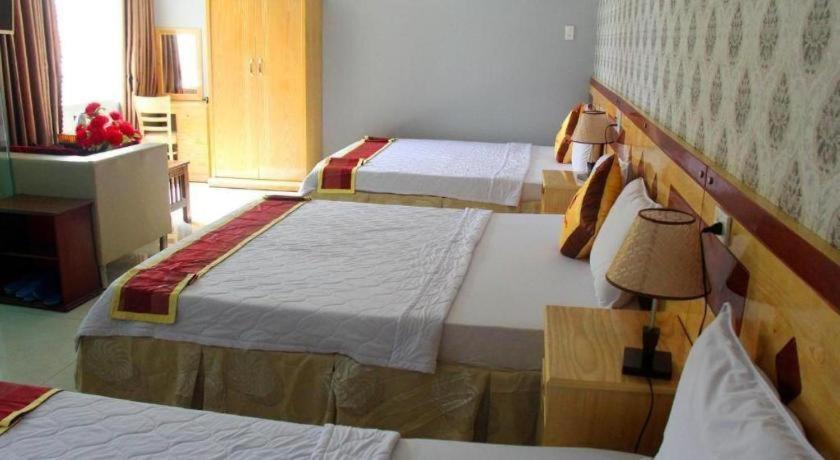 Yen Vy 04 Luxury Hotel Куи Нхон Екстериор снимка