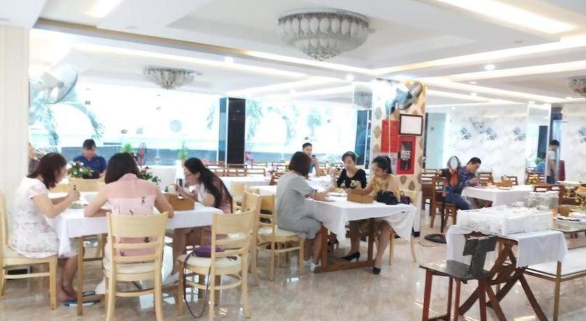 Yen Vy 04 Luxury Hotel Куи Нхон Екстериор снимка
