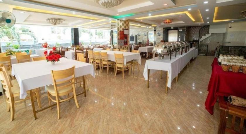 Yen Vy 04 Luxury Hotel Куи Нхон Екстериор снимка