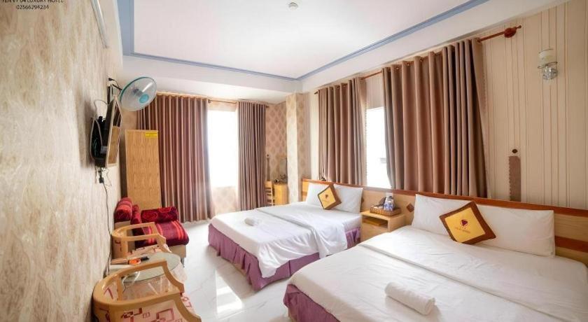 Yen Vy 04 Luxury Hotel Куи Нхон Екстериор снимка